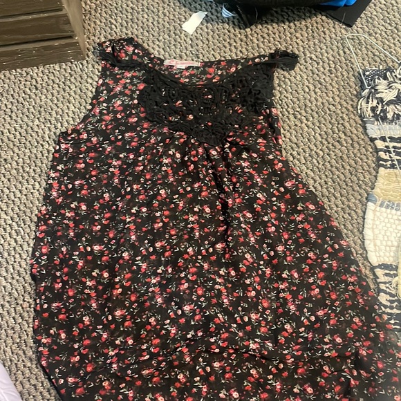 Shirt - Picture 1 of 1